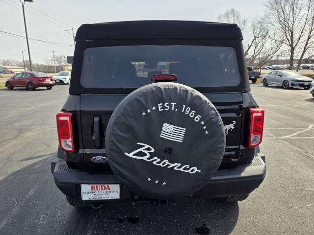 2023 Ford Bronco Base