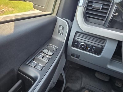 2024 Ford Super Duty F-350 SRW XL