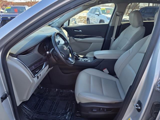 2021 Cadillac XT4 AWD Luxury