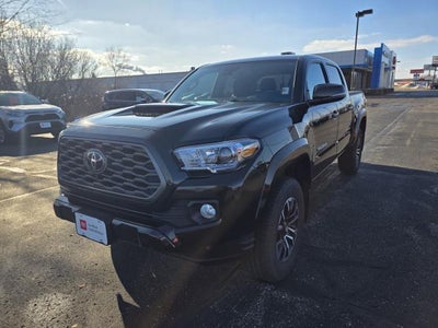 2023 Toyota Tacoma 4WD SR