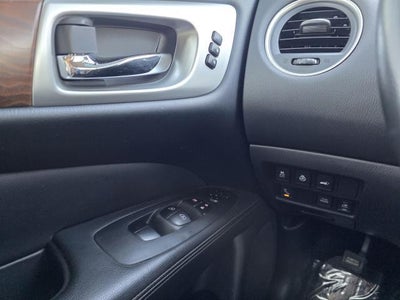 2019 Nissan Pathfinder Platinum