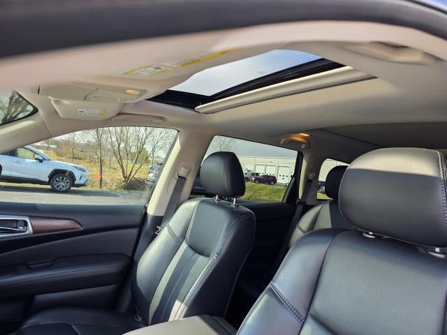 2019 Nissan Pathfinder Platinum