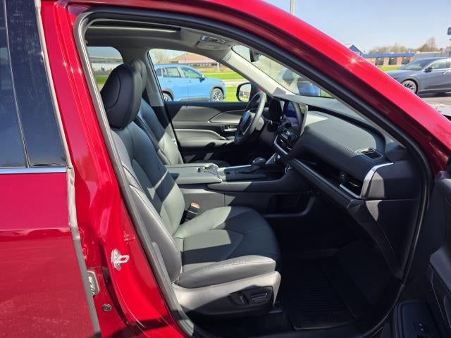 2025 Toyota Grand Highlander Hybrid XLE