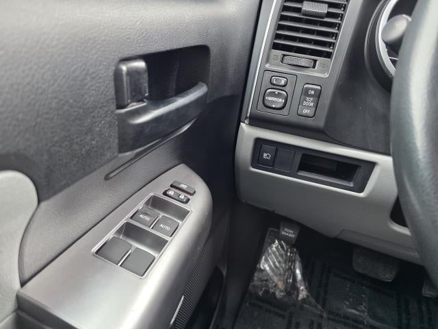 2018 Toyota Sequoia SR5