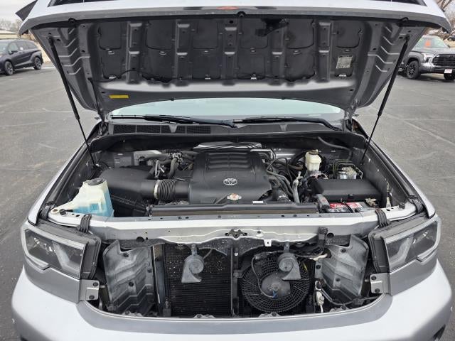 2018 Toyota Sequoia SR5