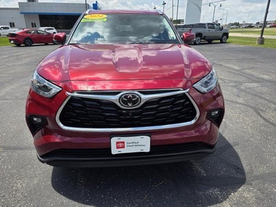 2024 Toyota Highlander LE
