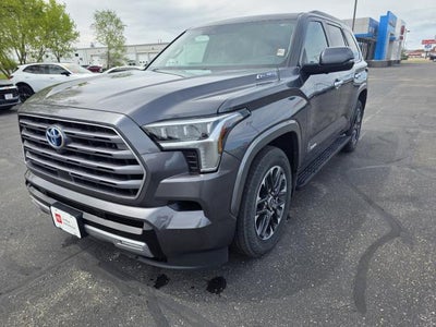 2023 Toyota Sequoia SR5