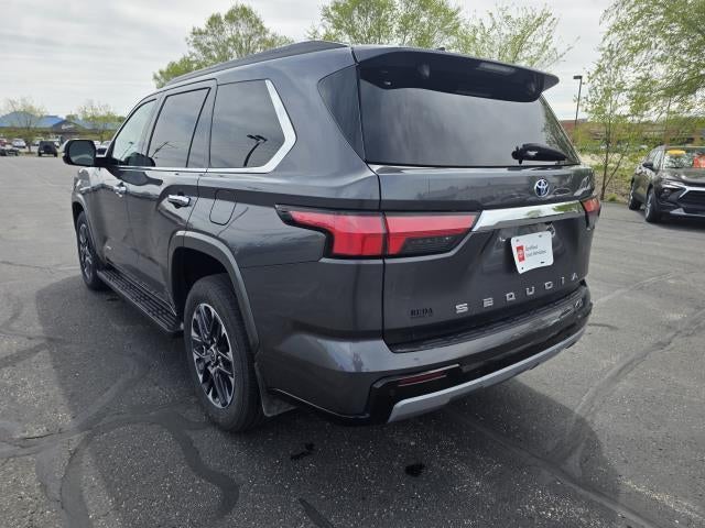 2023 Toyota Sequoia SR5