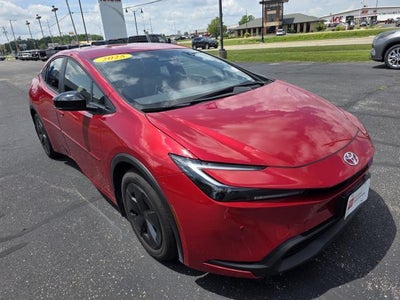 2025 Toyota Prius LE