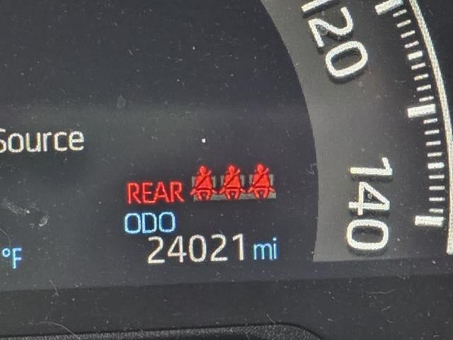 2025 Toyota RAV4 Plug-In Hybrid SE