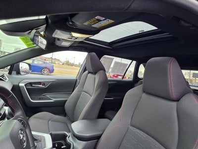 2025 Toyota RAV4 Plug-In Hybrid SE