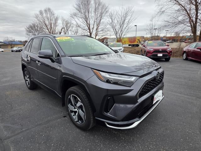 2025 Toyota RAV4 Plug-In Hybrid SE