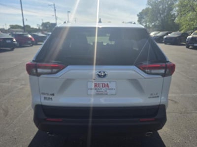 2023 Toyota RAV4 Hybrid XLE Premium