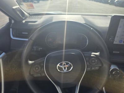 2023 Toyota RAV4 Hybrid XLE Premium