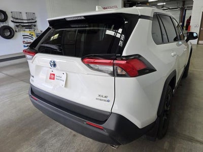 2019 Toyota RAV4 Hybrid XLE