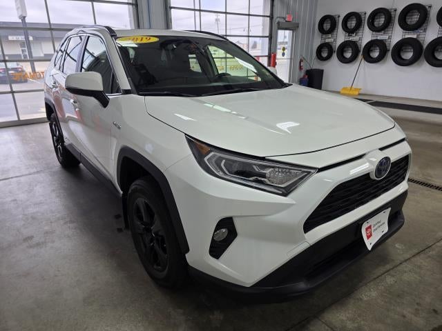 2019 Toyota RAV4 Hybrid XLE
